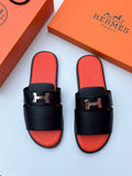 Hermès Izmir Sandal (Noir / Orange)